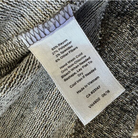 NWOT - Sparkly Talbots turtle neck sweater, Large Pet, Gold Thread for sparkle! - Picture 4 of 7